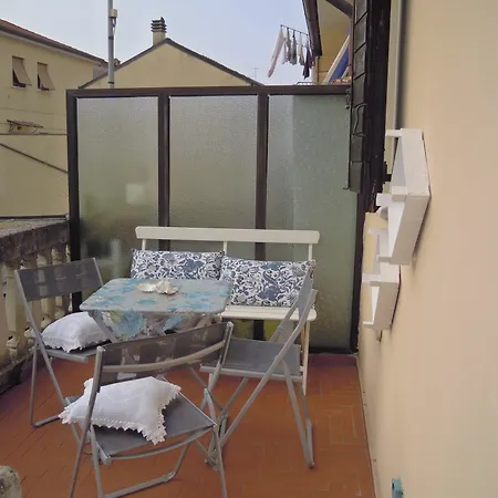 Apartment For Rent La Casettina Rosa Verona